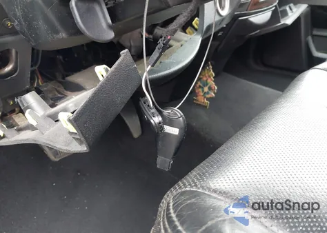 2018 Ram 1500 Laramie 4X4 6'4 Box from USA, damaged, VIN 1C6RR7JTXJS120528